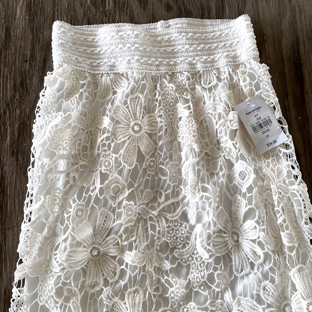 Decree Lace Skirt New with Tags!